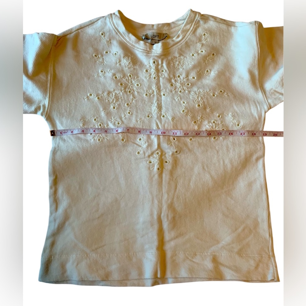 LOFT cream white eyelet sweatshirt comfy winter long sleeve sweater embroidery - Picture 3 of 6